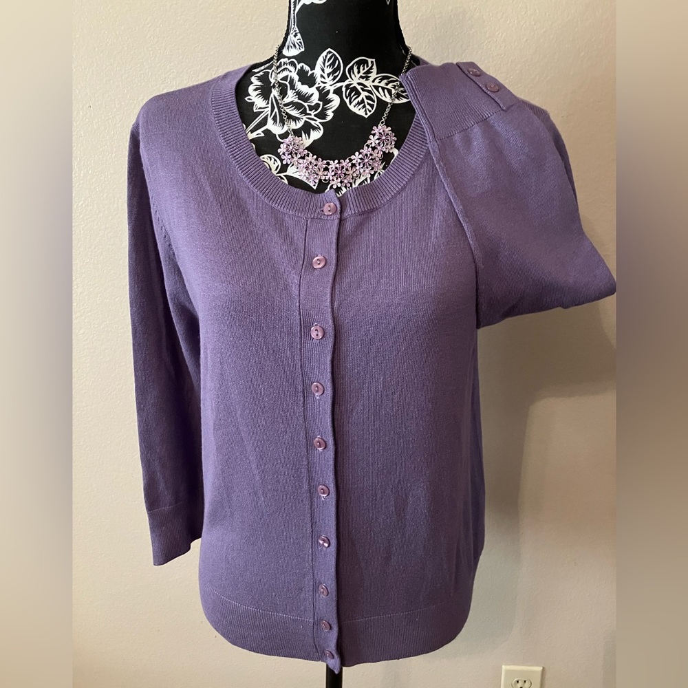 NWT PL NUE OPTIONS LIGHT PURPLE BUTTON UP SWEATER